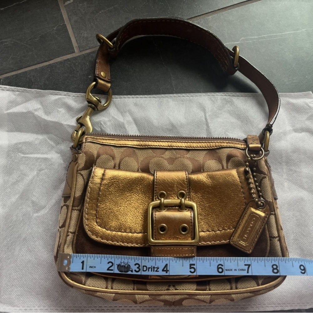 Coach Brown and Gold Shoulder Bag - Picture 2 of 11